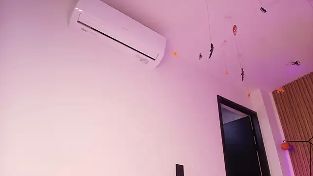 Val_daniiels - FCK PUSSY WITH DILDO SQUIRT & CREAMPUSS