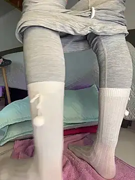 Lila-pinkky - 🔥 BEAT MY PUSSY 💦 ROUND 1 SQUIRT