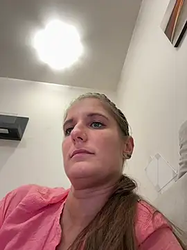 Jennifer11772 - make me squirt + new vid for you