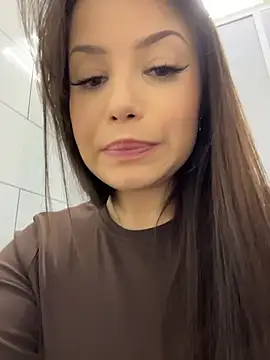 Chloe__Moon - Squeeze the nipples and pull in m wc