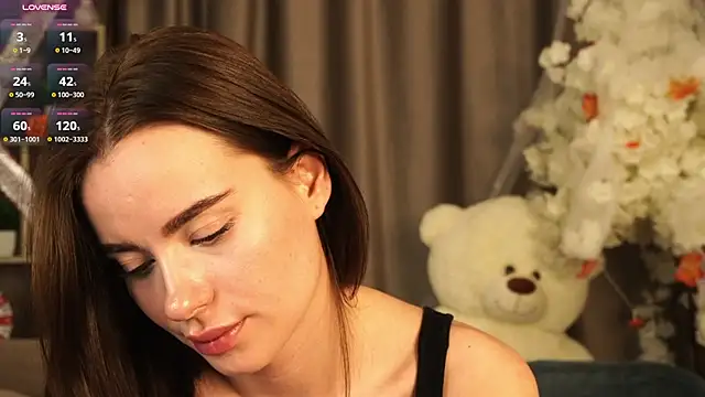 AmelyHayes - doggy close up