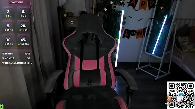 Necucuby - risky panties tease + camel toe