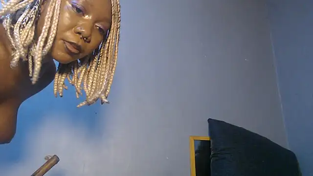 SpicyMackenzie22 - ASS TO MOUTH 3 MIN