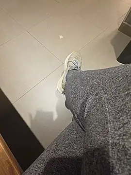 Coraline__dk2 - Naked dressing room girls, open door 🚪