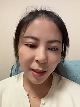 YaoYao8888 - 穿丝袜打屁屁10下