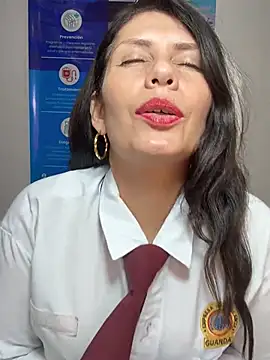 Alysson-- - DINAMITE MY PUSSY VIBES IN PUBLIC 💦💦