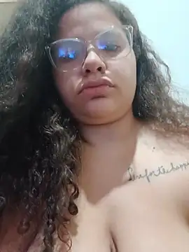 RobertaRabao021 - Take off my bra