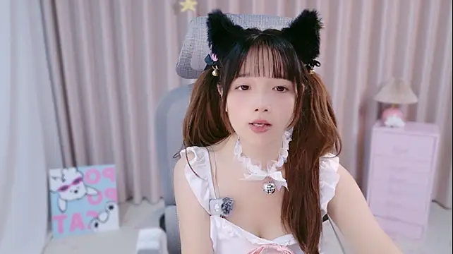 TangTang-1 - 精油揉胸胸~娇喘30🐱