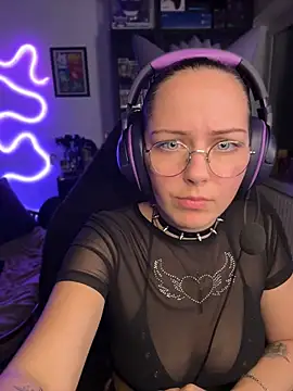 MaryPeach666 - 3 Pussy Pics