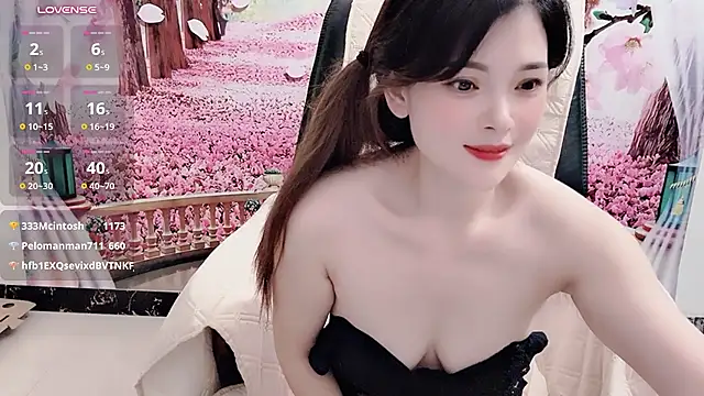 Xiaoxiao-258 - 我盼望花开，更盼你向我走来。完成目标舌头舔小穴