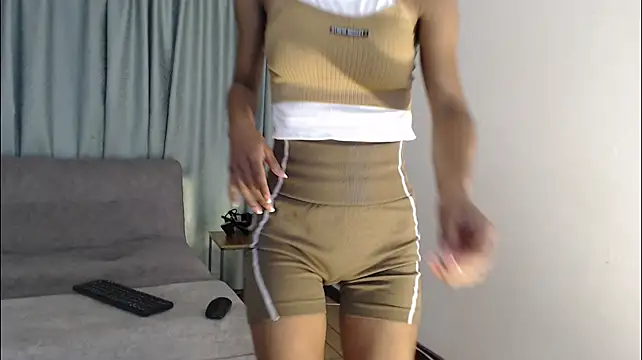YuliethPetite - yoga flex sexy body