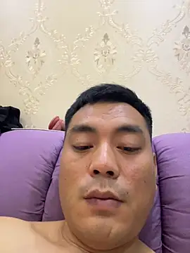 Saosao-11 - 直播间不支持免费要求 刷代币是唯一让我关注到你的方式 喜欢我们请给予支持谢谢☺