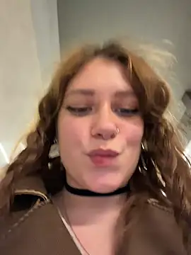 Lucy-joy - UNDRESS my boobs