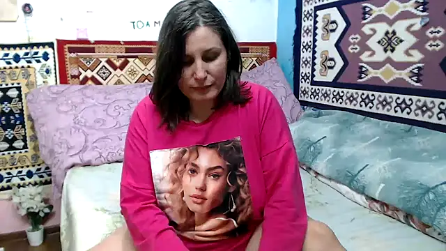 Adelinemilf - oil boobs