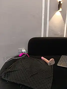 MaelyDoll_