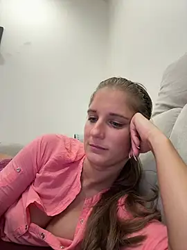 Jennifer11772 - make me squirt + new vid for you