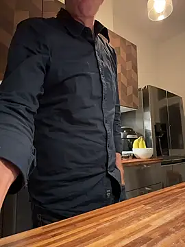 SexyLeon8's Live XXX Chat