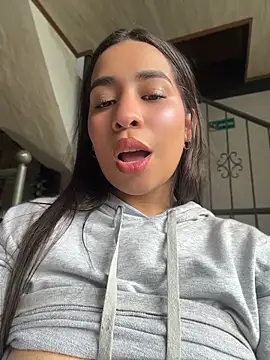 Susyfoxx - Fuck my pussy and squirt😈😈