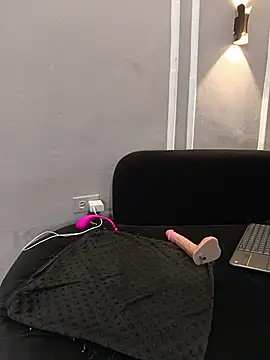 MaelyDoll_