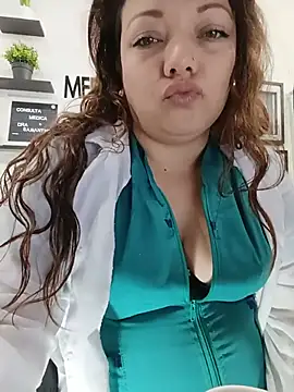 SAMANTHA--02 - Take off your panties, Samantha, now!