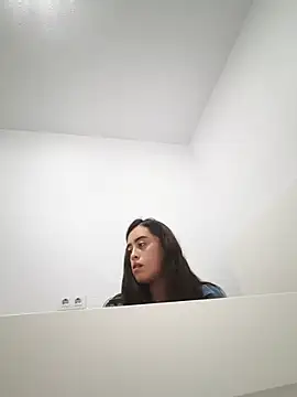 MissNyraSecret - Make me horny in public in store