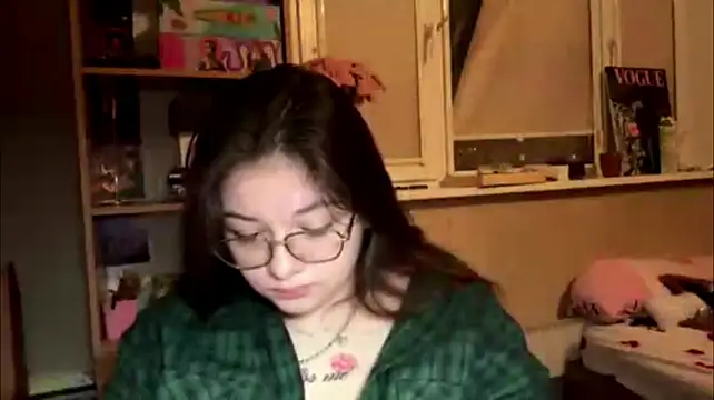 ArianaHowk - Make me smile