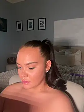 MaddisonWhitex - Oil Boobs