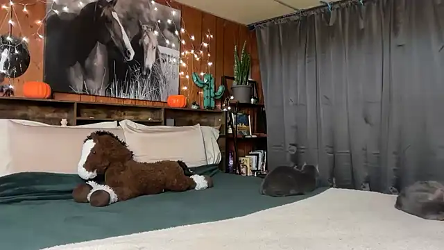 Ella2sweet - boob tease