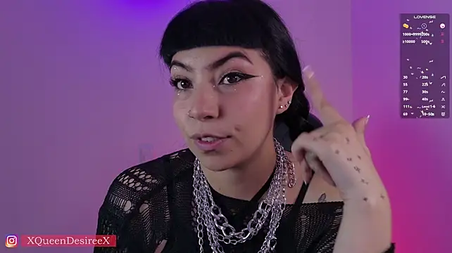 Saraa_Desiree - Pussy close up!