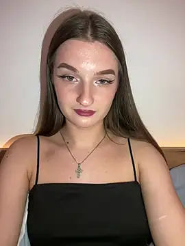 Green_eyes_lady - money for a hairdresser to trim my hair