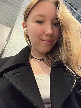 -NaughtyAngel- - AHEGAO FACE IN PUBLIC