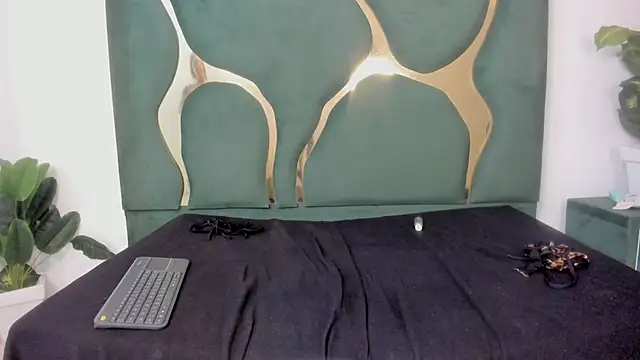 Catalinaasm - SPANK HER ASS