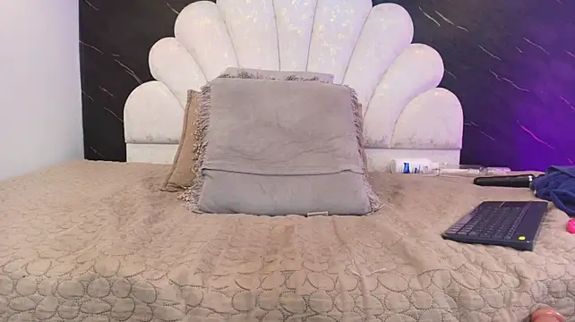 _MiaBrown_ - control 5 min + squirt