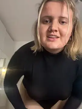 HotGirl01_ - Wiggle my Ass 💦🔥