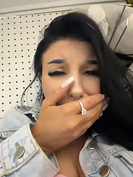 Tisha_Busty - Suck FINGERS near Waiter in CAFE