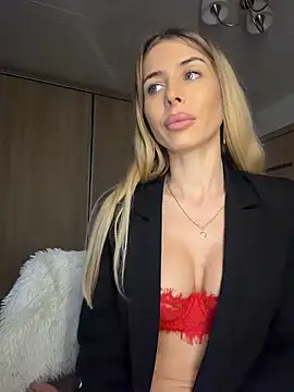 CataleiaCati31 - fingers squirt