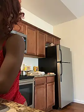 Thatgirl_nini - Flash tits+spit