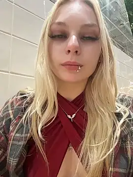 AngelinaTous - Showing tits+finger sucking💋