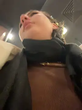 KatyVibes - SHOW TITS IN PUBLIC