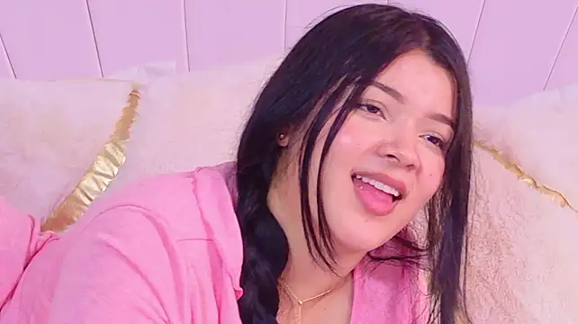EmmaBlossom - handjob staring at you