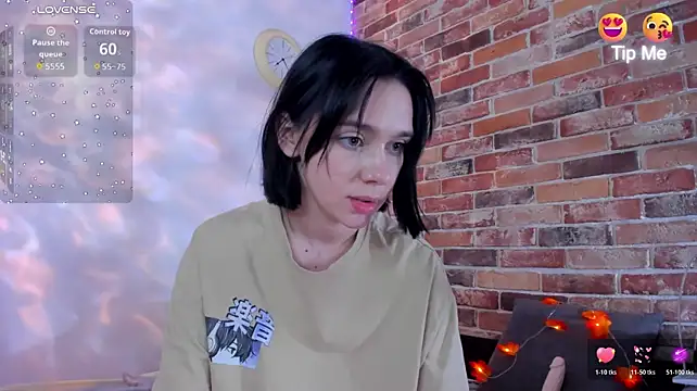 Lesi_Moonie01 - topless 3 min