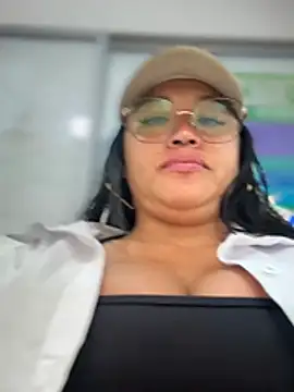 Outdoors-Mia_Khalifa - 👀Stay naked public👀