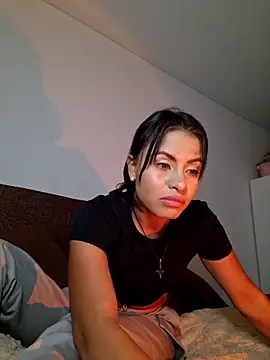 Qulona - Desnudez