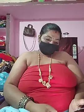 Tamil_lathikaaa - Nude show on dress