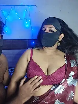 Fantacycouples - Nipple pinch 2 min