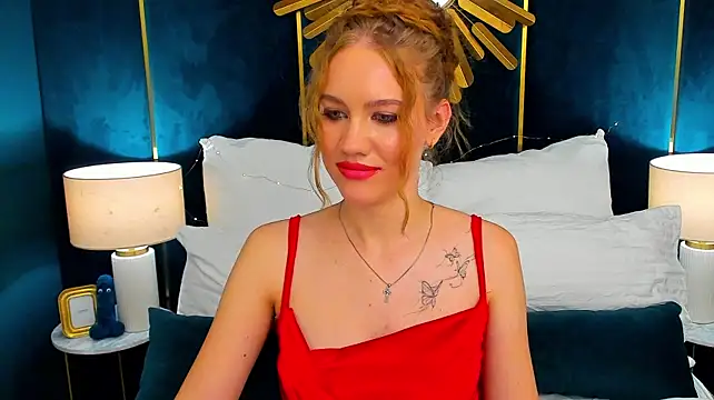 RianaMore - EVERY 50 TKS I MAKE X10 SQUATS
