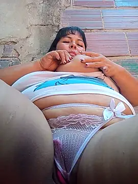 Mother-Big-tits - All naked + masturbation