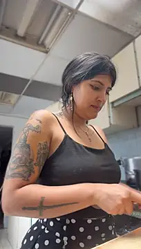 Afroditapoloo - Lick vagina