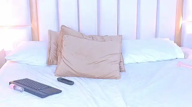 AbannyRogerss - Hot twerk and spank ass 🍑🔥
