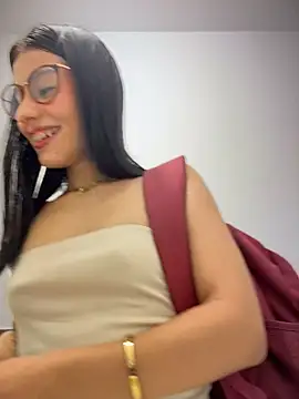 Alejandra_ospina - RIDING DOING SQUATS🔥 + CUM ON THE COCK
